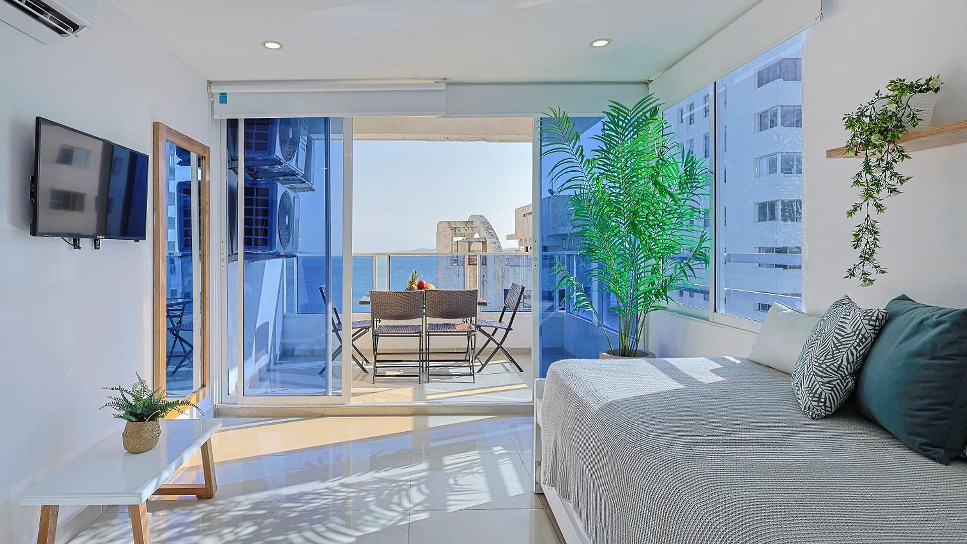 Riviera - Con Balcon Apartment *