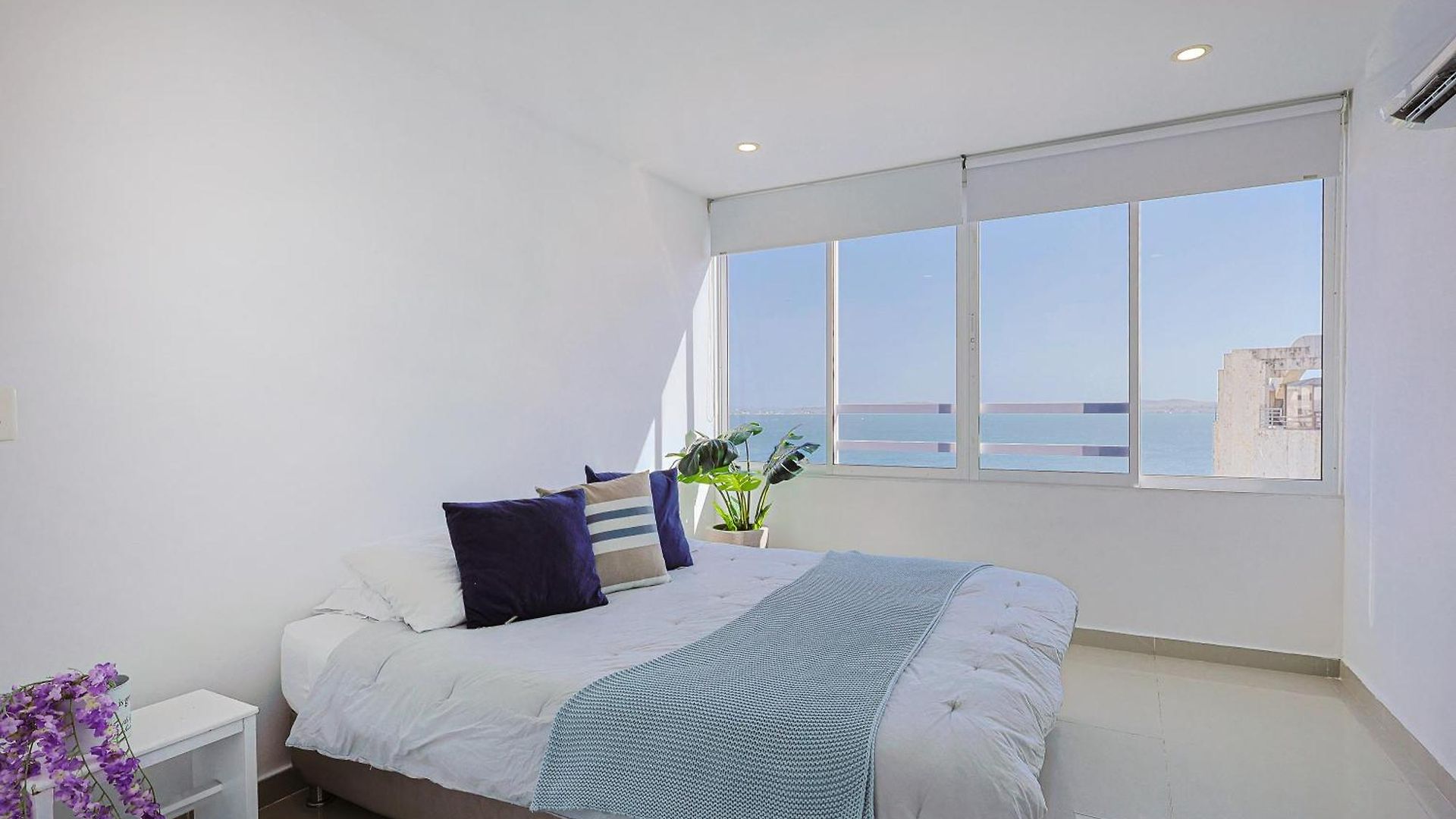 Riviera - Con Balcon Apartment *